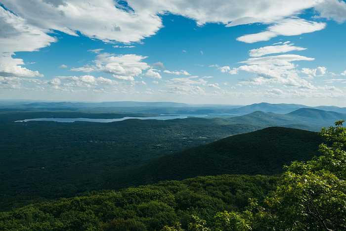 Kosher summer travel trends for 2025 - the Catskills.