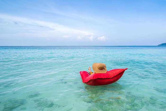 Smart travel tips for a relaxing vacation.